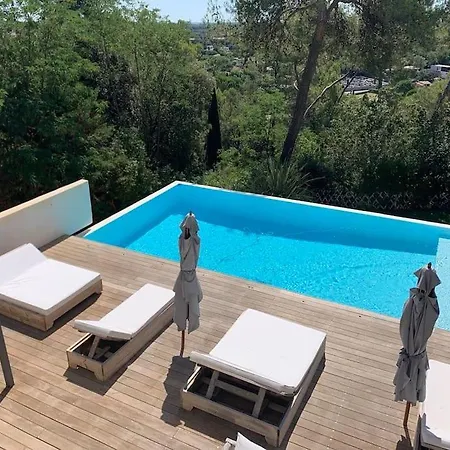 Calme Et Confort Dans Un Ecrin De Verdure Villa *